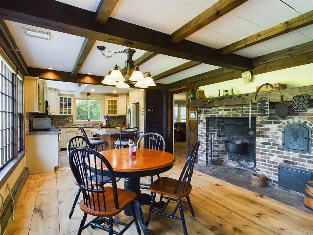 Photo of 62 Winnetuxet Road