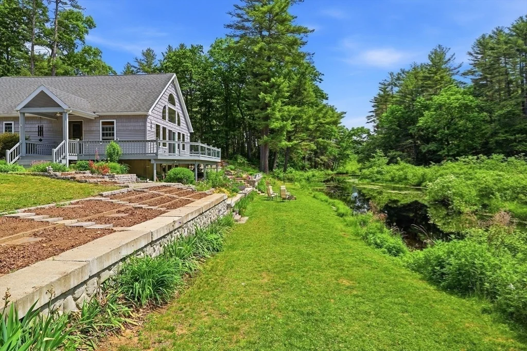 Photo of 259 Greenwich Rd