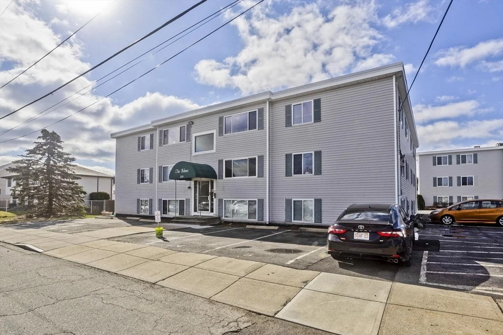 Photo of Unit 10 at 239 Glasgow St