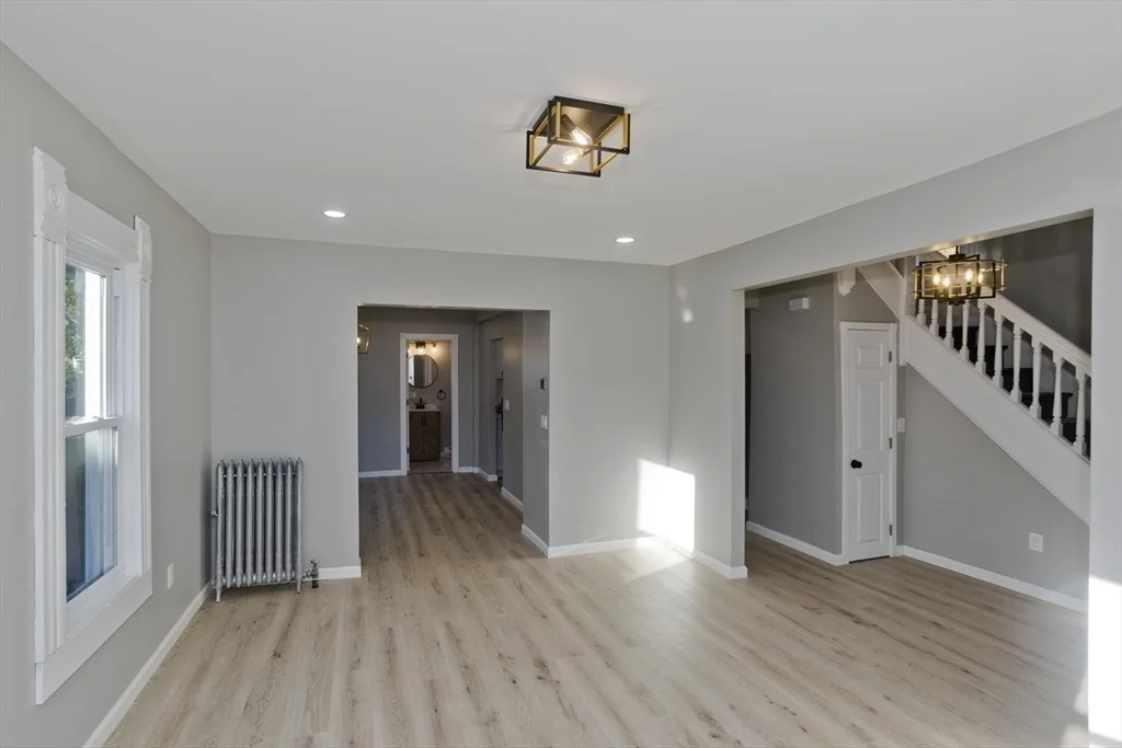 Photo of 90 Cambridge St