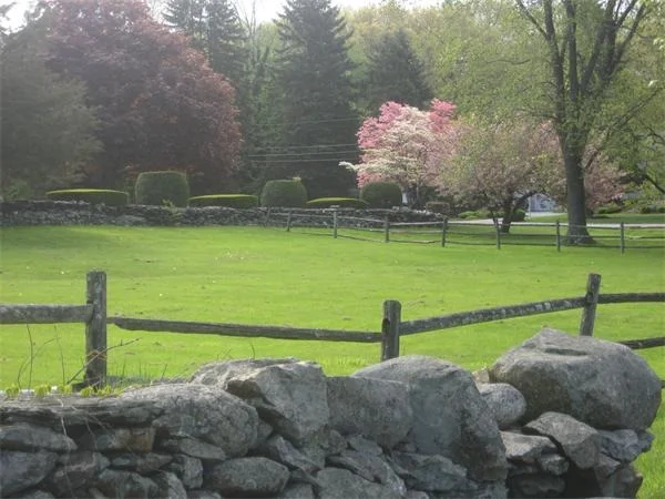 Photo of 101 Farm Drive