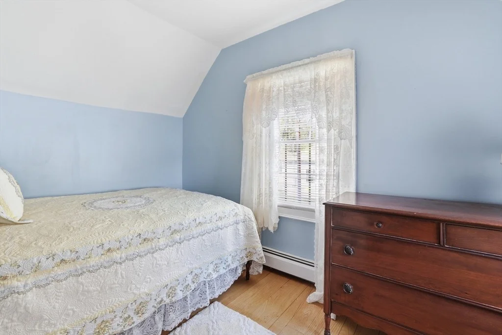 Photo of 20 Brunnell Avenue