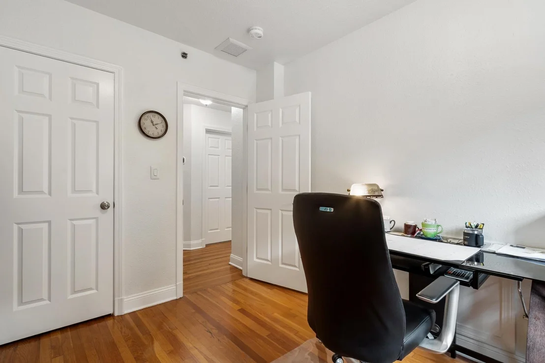 Photo of Unit A at 18 Bates
