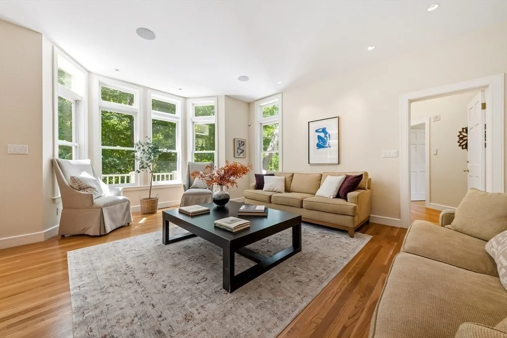 Photo of 49 Buswell Park