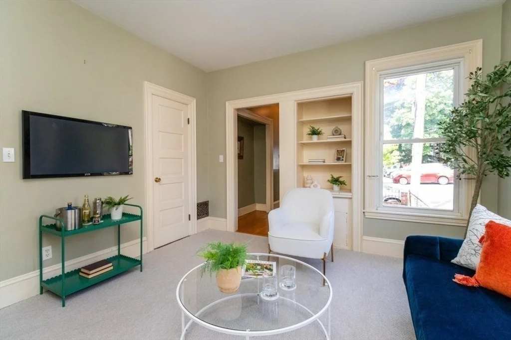 Photo of 31 Loring St