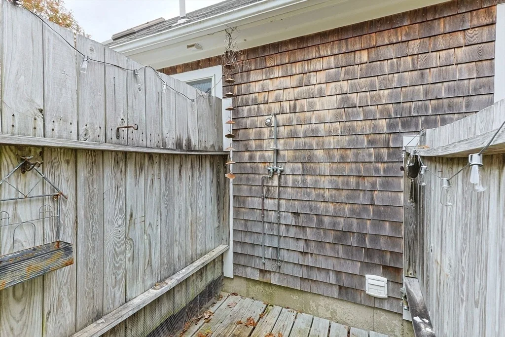 Photo of 30 Mayflower Rd