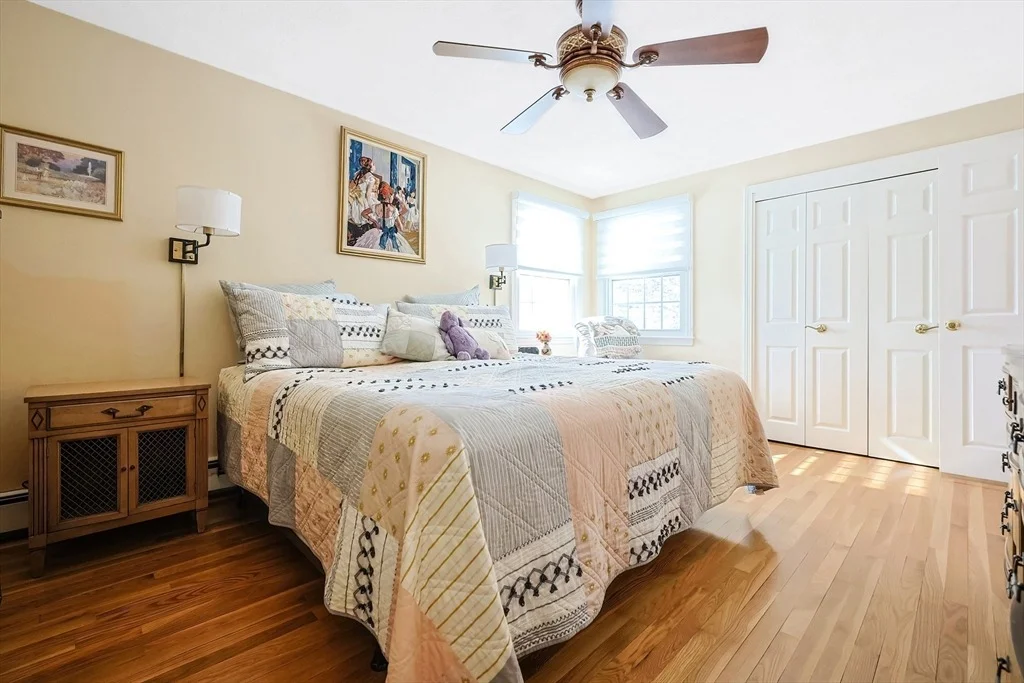 Photo of 3 Vaillencourt Dr