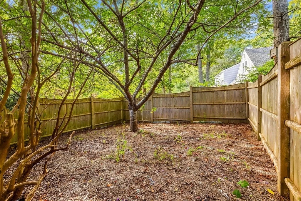 Photo of 37 Rydal Mount Dr