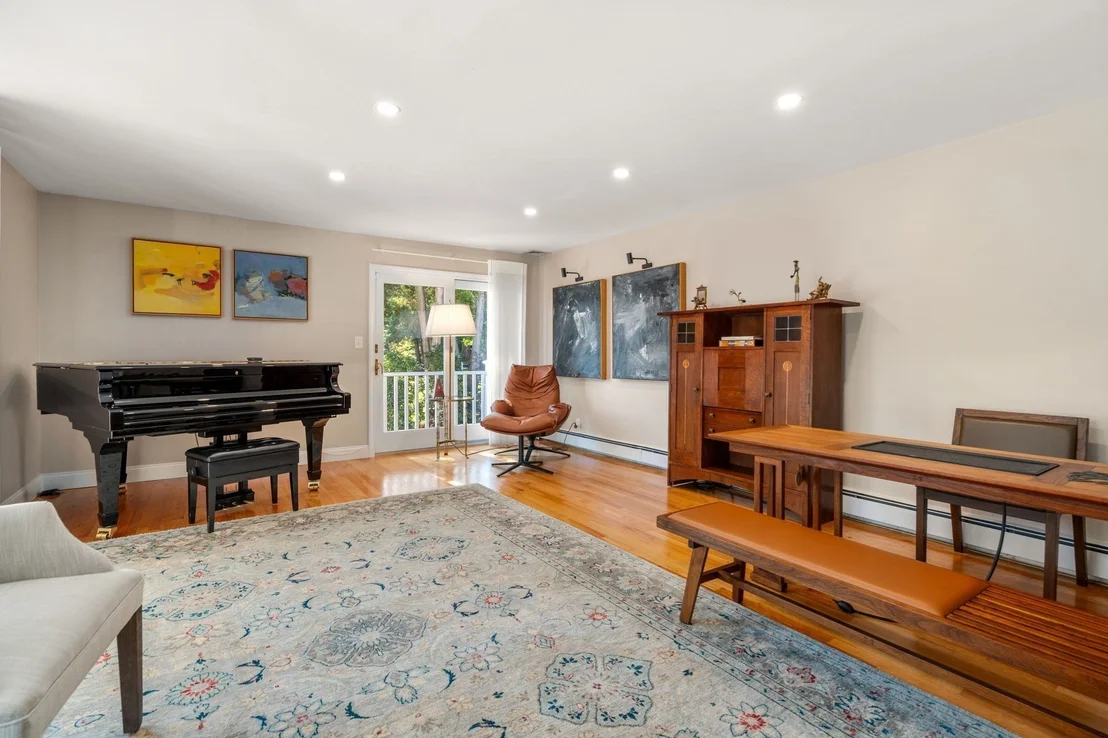 Photo of 67 Crestview Road