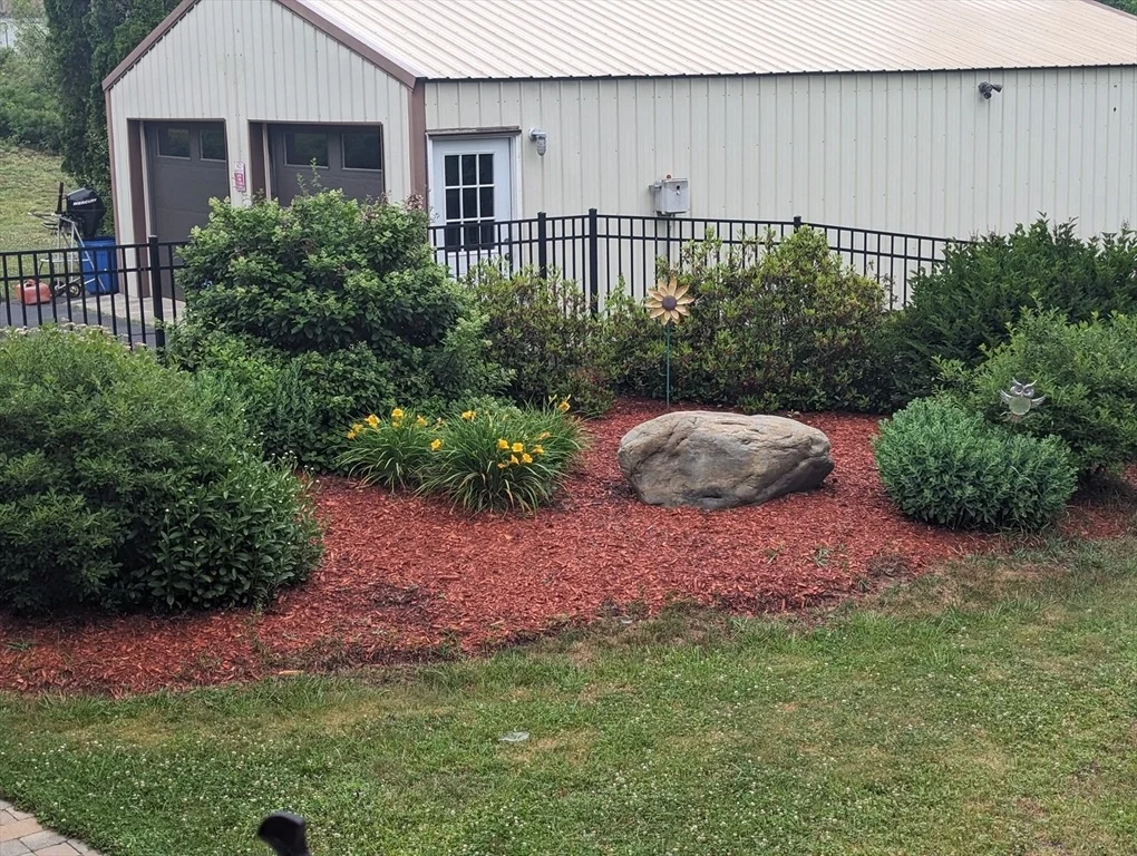Photo of 165 Hockanum Road
