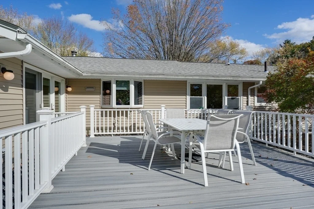 Photo of 36 Ruthellen Rd