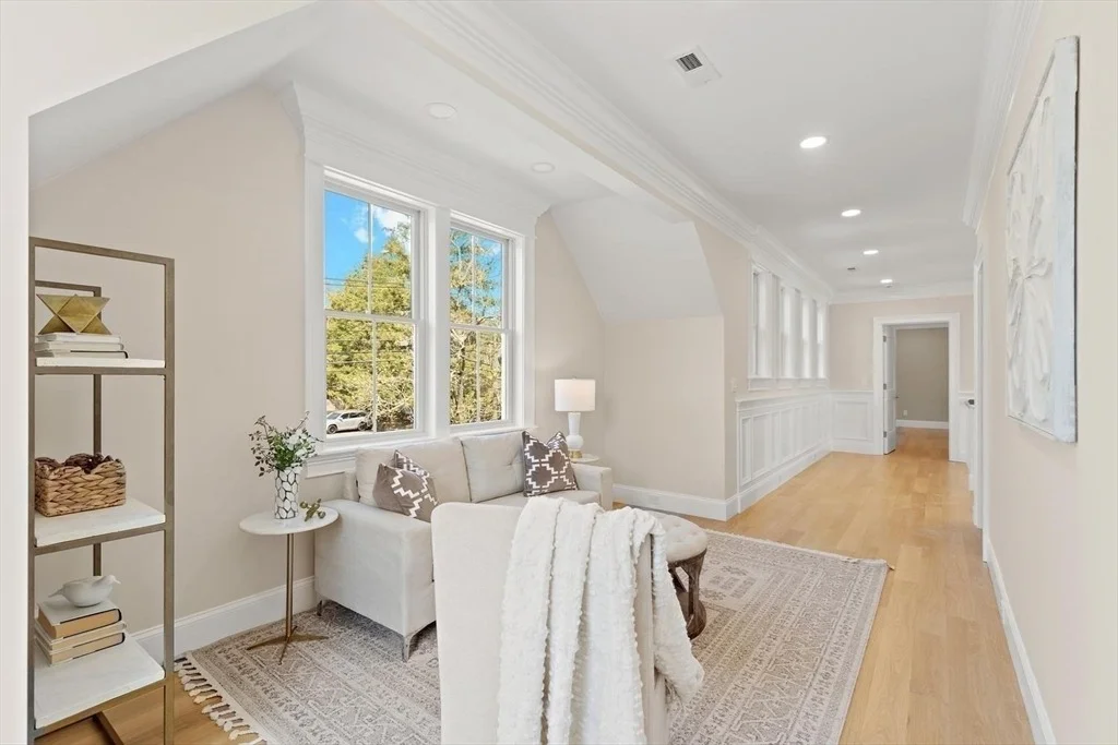 Photo of 320 Concord Avenue