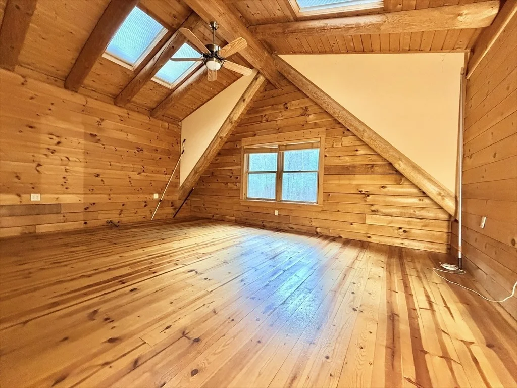 Photo of 1854 Greenwich Rd