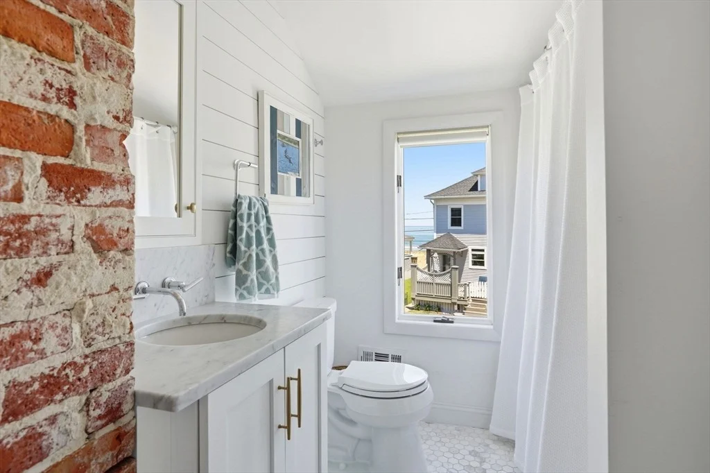 Photo of 26 Manomet Ave