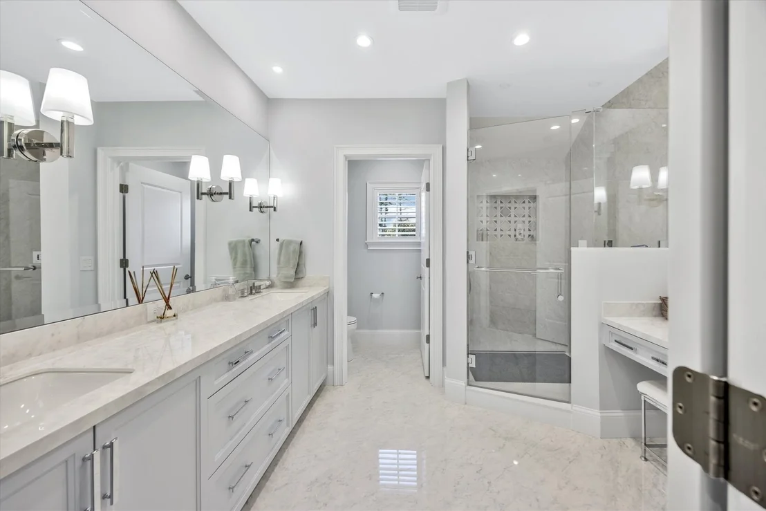 Photo of Unit A at 22 Clayton Cir