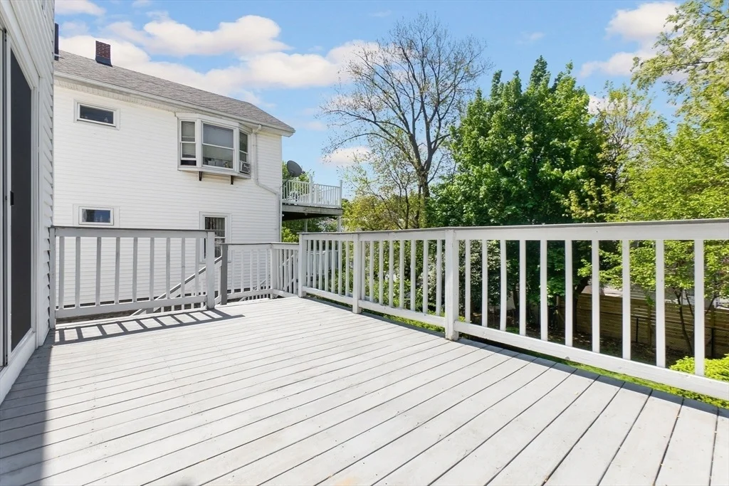 Photo of 194 Springvale Ave