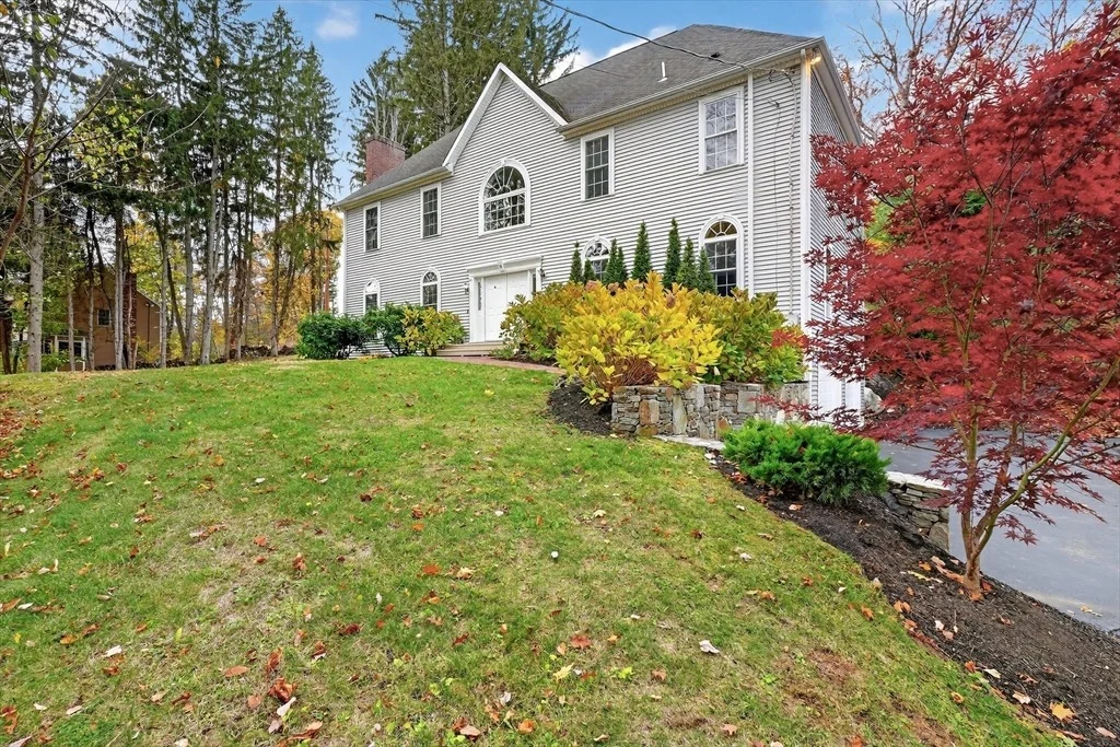 Photo of 14 Pinehill Rd.