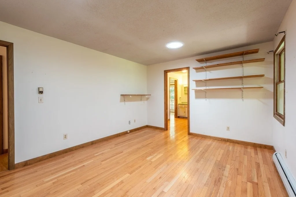 Photo of 110 Grantwood Dr