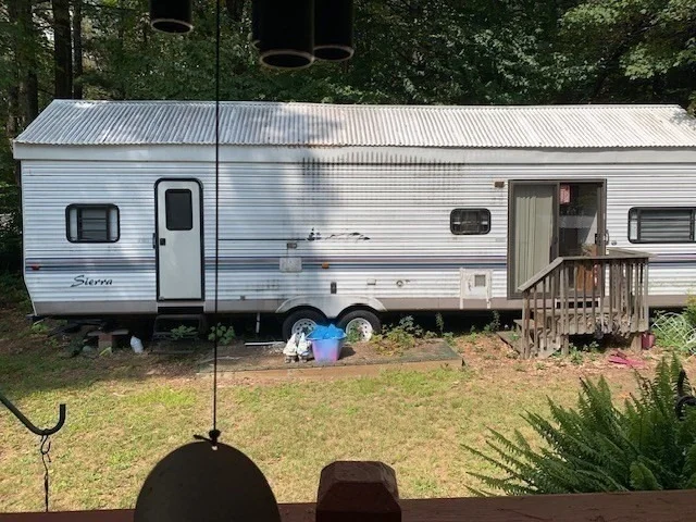 Photo of 27 & 29 Cascade Dr