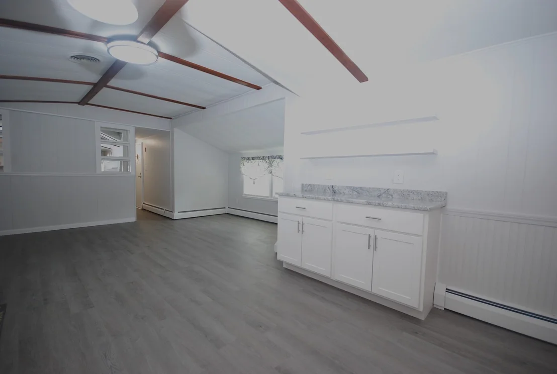 Photo of 18 Riverview Circle