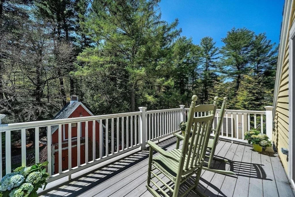 Photo of 77 Brook Rd