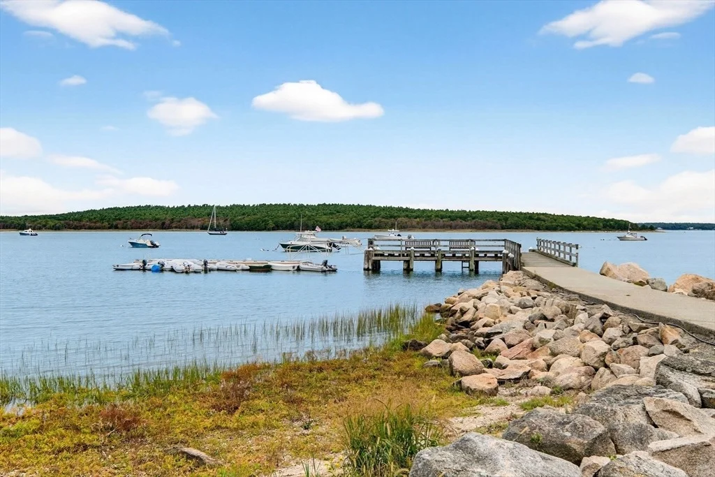 Photo of 91 Piney Point Rd