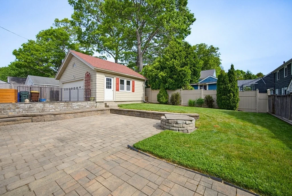 Photo of 488 Montgomery Street