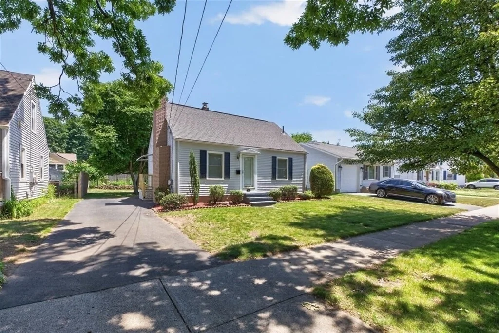Photo of 163 Powell Avenue