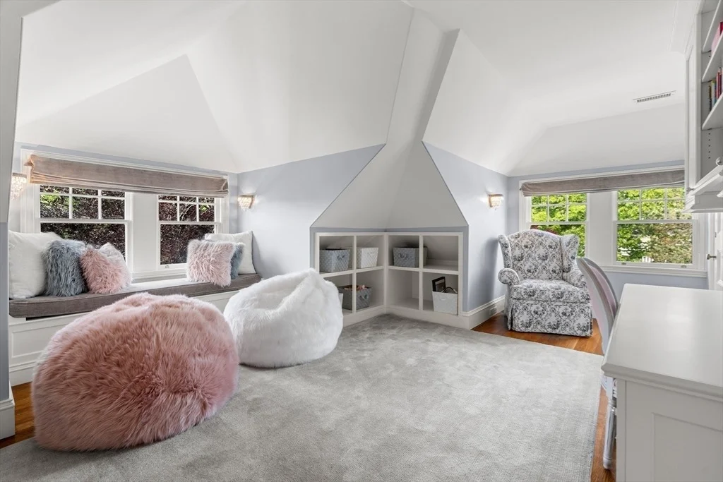 Photo of 4 Cobb Avenue