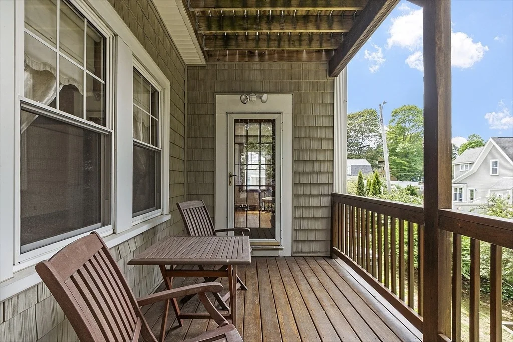 Photo of 5 Hoover Ave