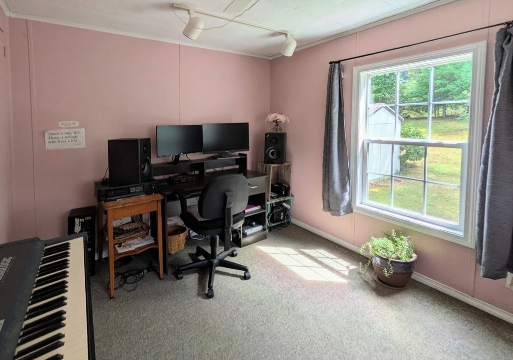 Photo of 10 Jefferson Way
