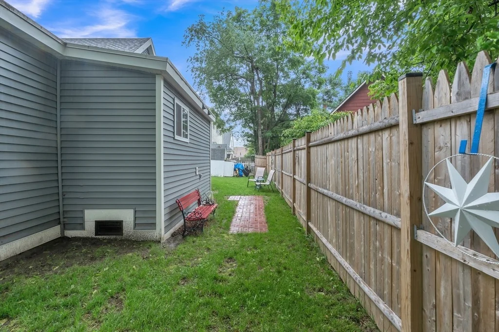 Photo of 21 Myrtle Ave