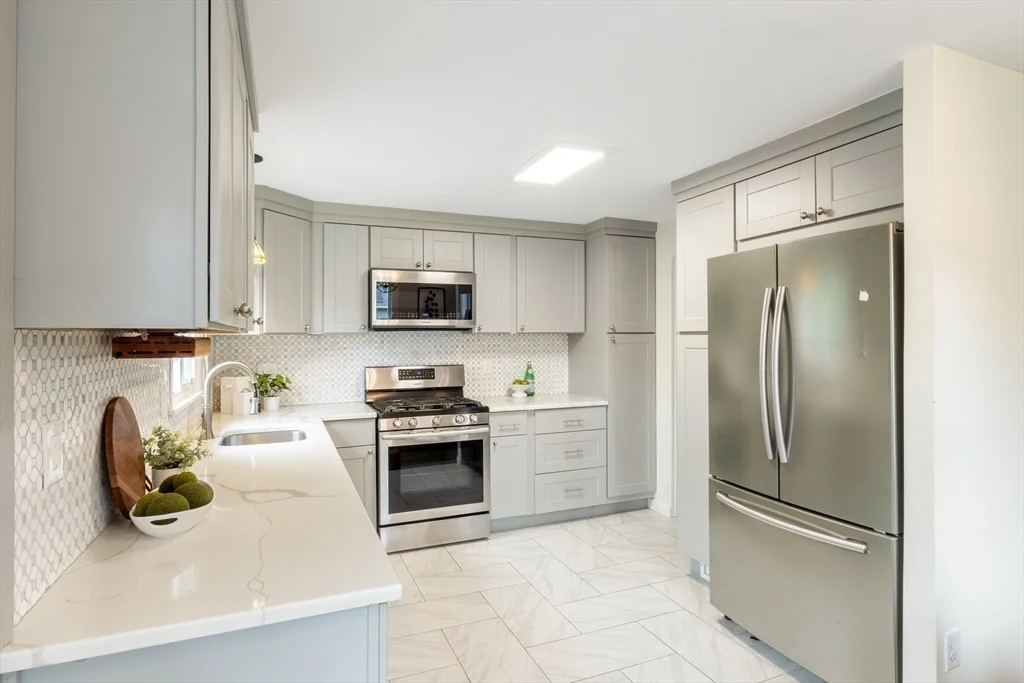 Photo of 13 Karen Cir