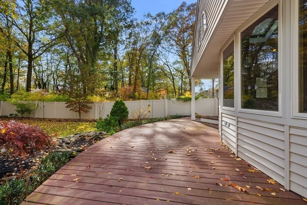 Photo of 215 West Shore Dr