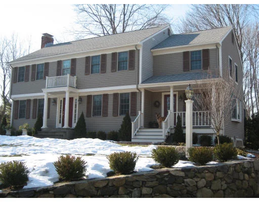 Photo of 27 Dopping Brook Rd