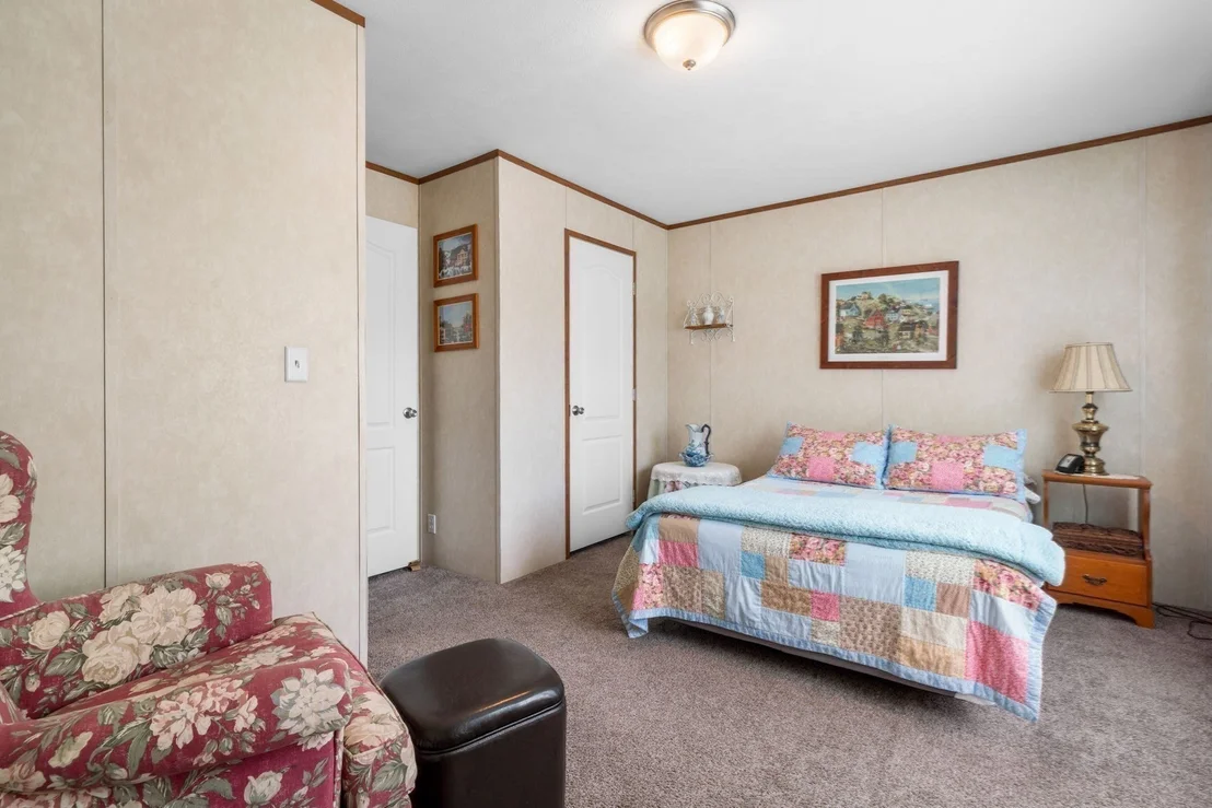 Photo of 12 Tamarack Pl