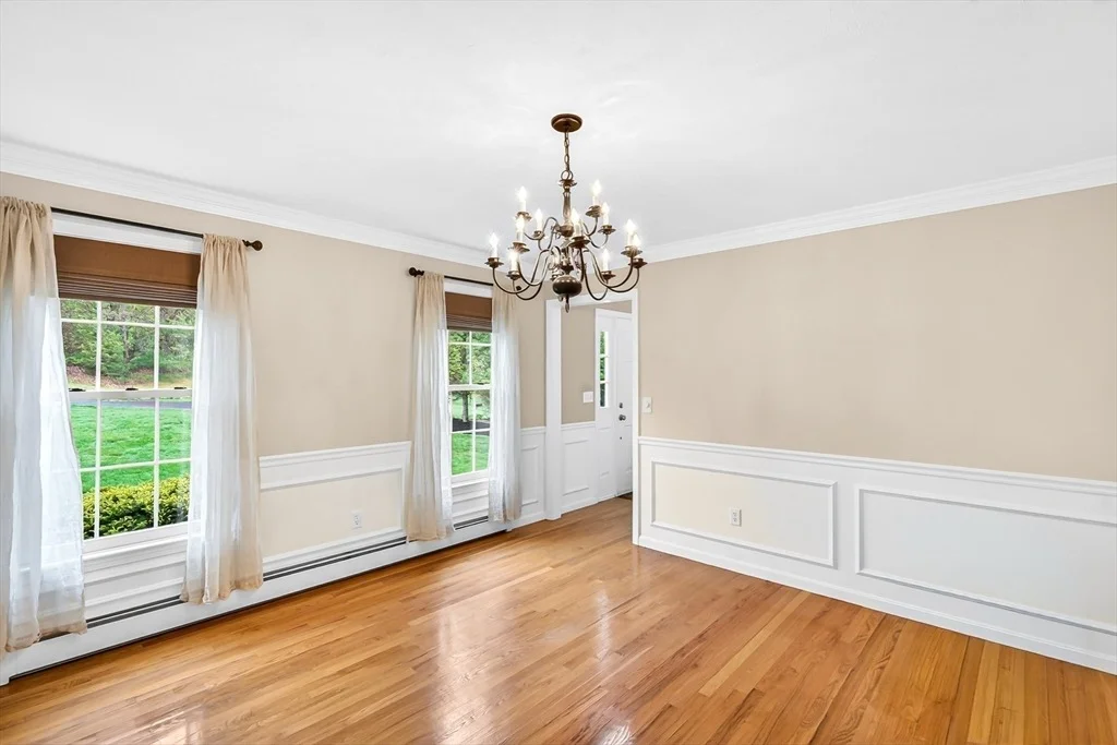 Photo of 8 Ridgewood Road