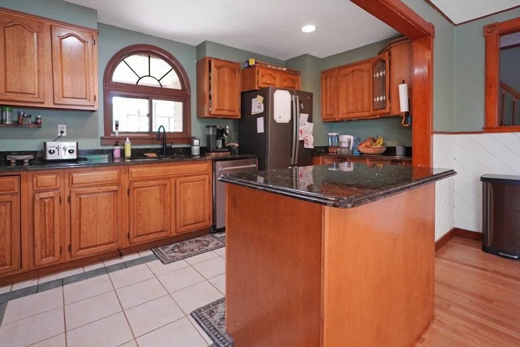 Photo of 4 Birch Ln