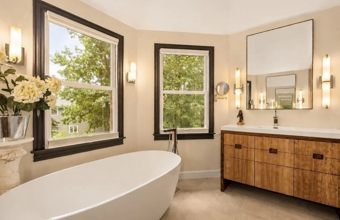 Photo of 10 Holly Lane