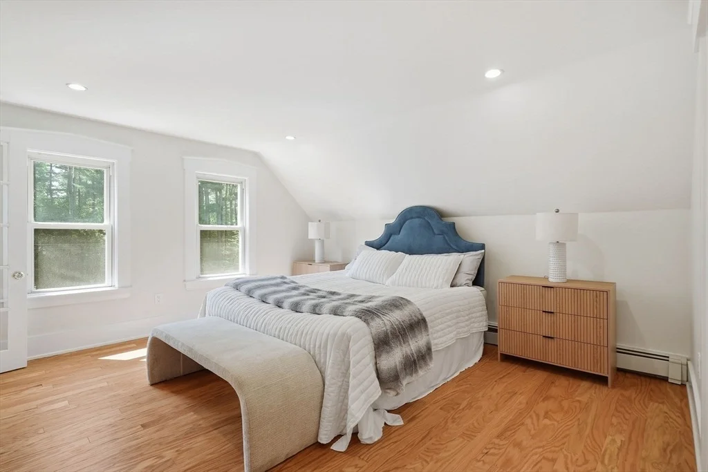 Photo of 8 Pemberton Rd