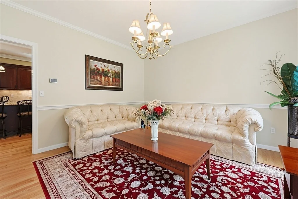 Photo of 8 Douglas Dr