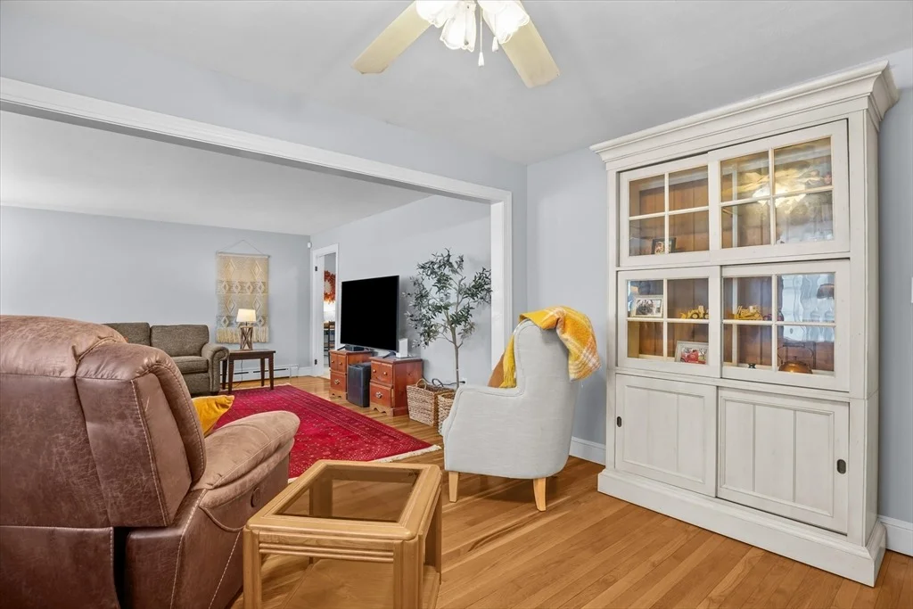 Photo of 535 High St