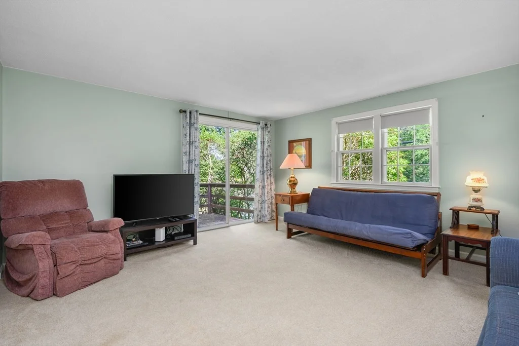 Photo of 109 Harbor Hills Rd