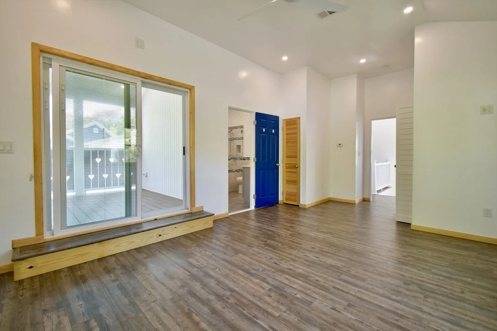Photo of 160 Austin St
