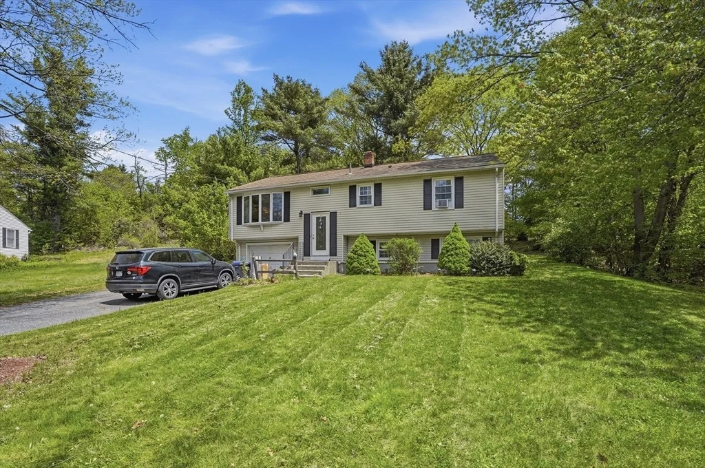 Photo of 12 Valerie Circle