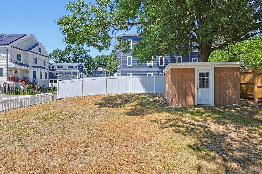 Photo of 10 Meyer St