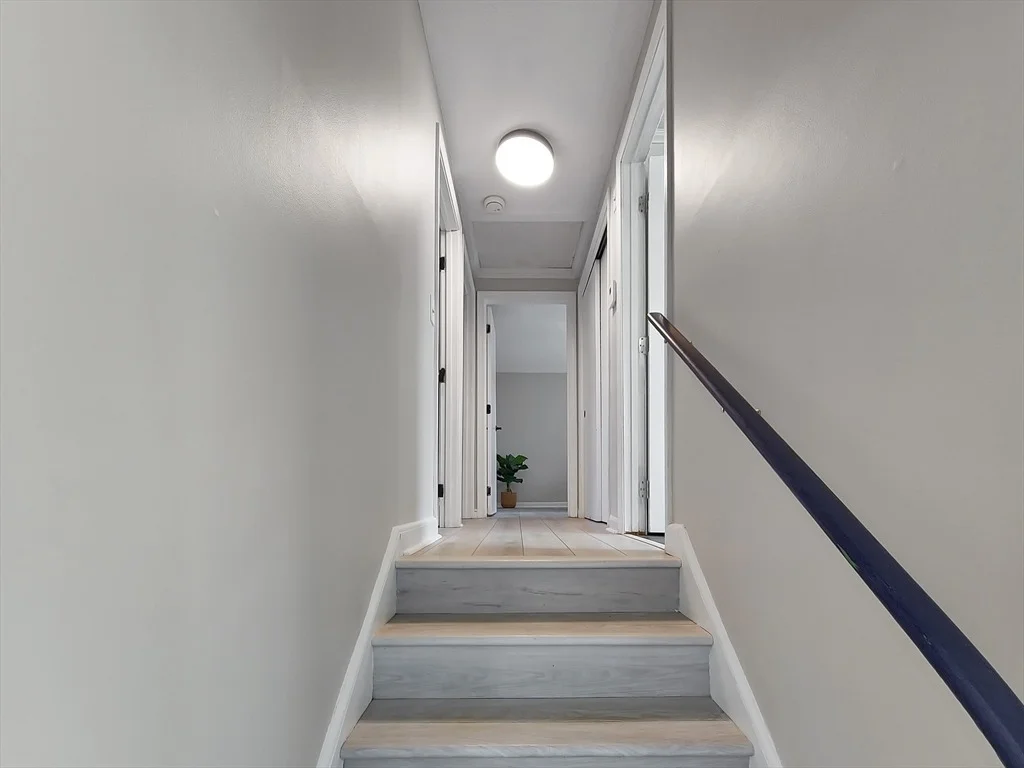 Photo of 11 Great Oak Rd