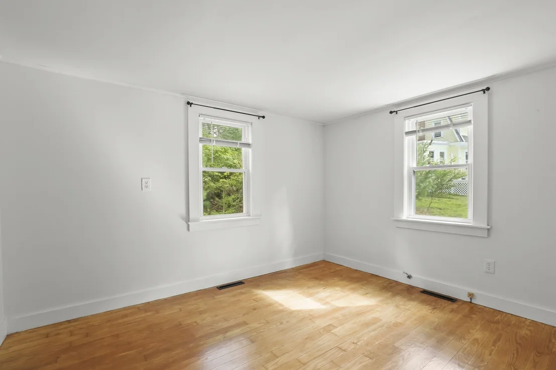 Photo of 200 Great Neck Rd