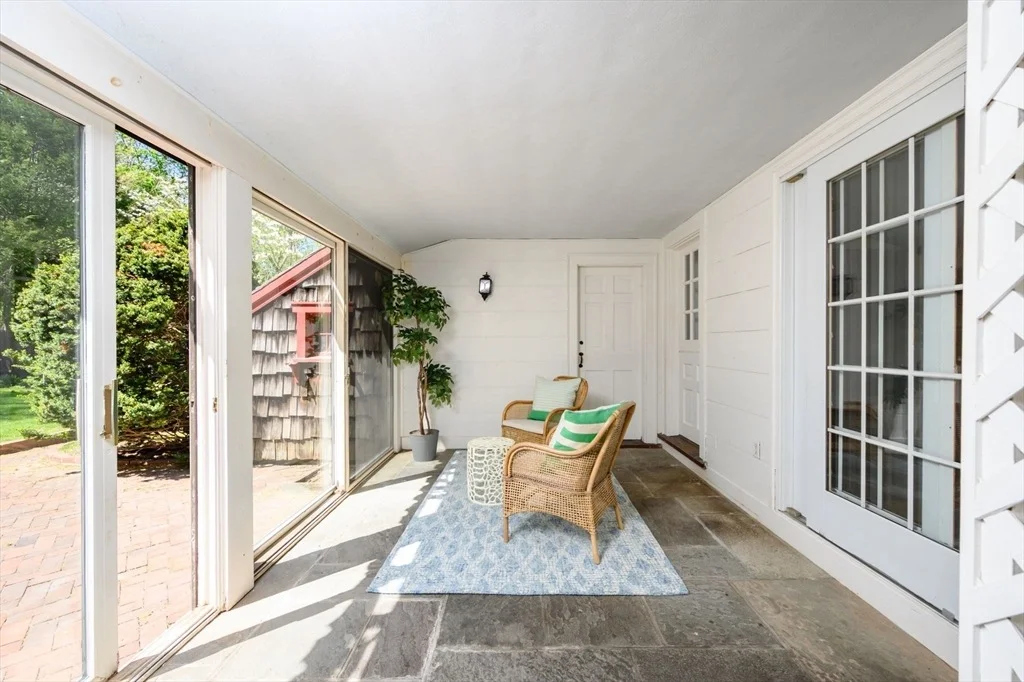 Photo of 577 Main Street
