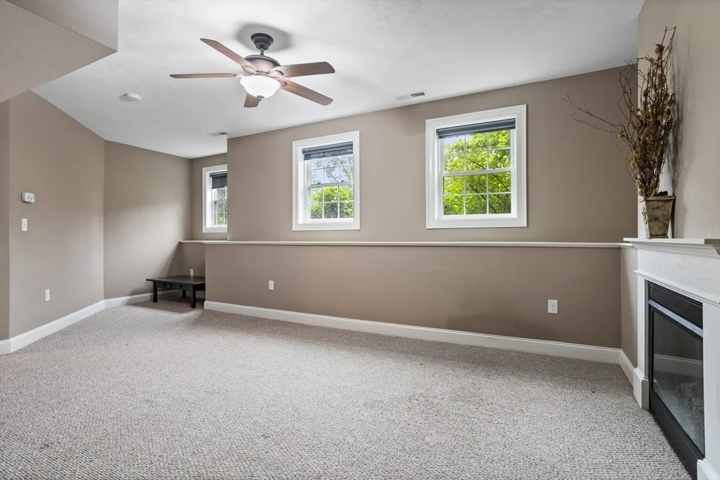 Photo of 23 Hemlock Dr